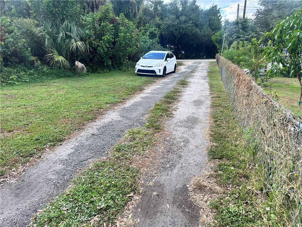 7769 Marx Drive North Fort Myers FL 33917 2025018048 image6