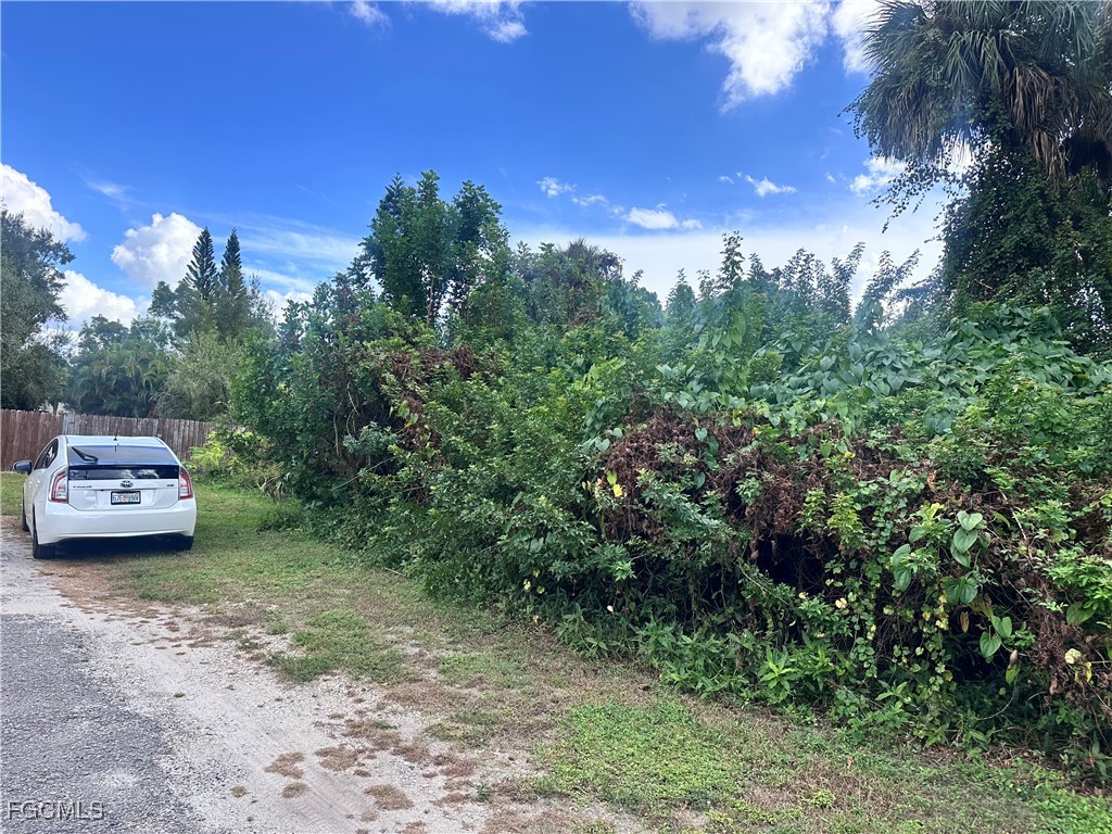 7769 Marx Drive North Fort Myers FL 33917 2025018048 image7