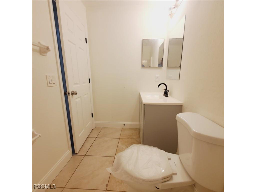 777 Bedford Drive Lehigh Acres FL 33974 2025020429 image13