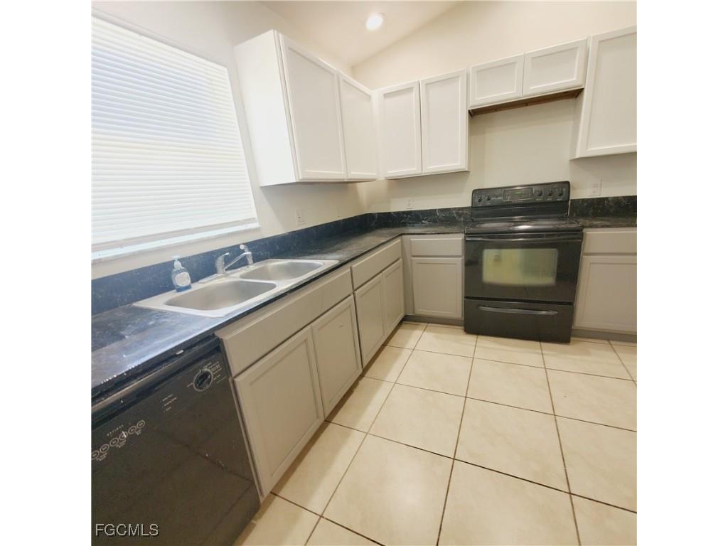 777 Bedford Drive Lehigh Acres FL 33974 2025020429 image19