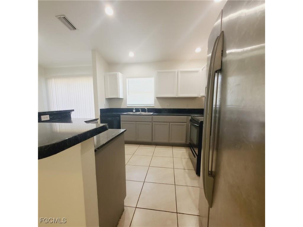 777 Bedford Drive Lehigh Acres FL 33974 2025020429 image21