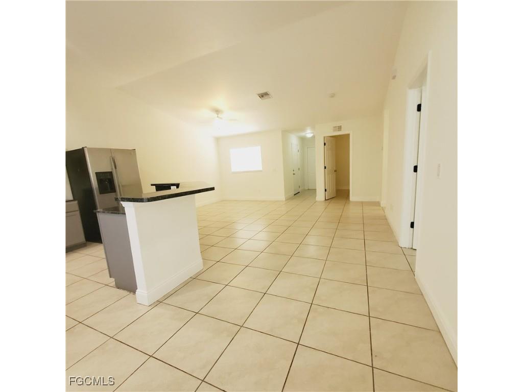 777 Bedford Drive Lehigh Acres FL 33974 2025020429 image6