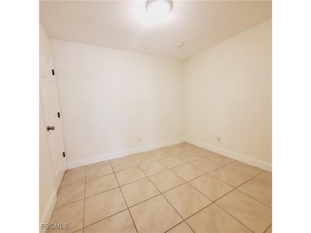 777 Bedford Drive Lehigh Acres FL 33974 2025020429 image7