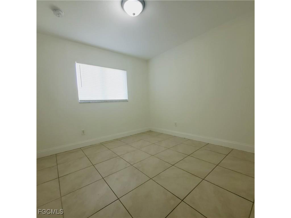 777 Bedford Drive Lehigh Acres FL 33974 2025020429 image9