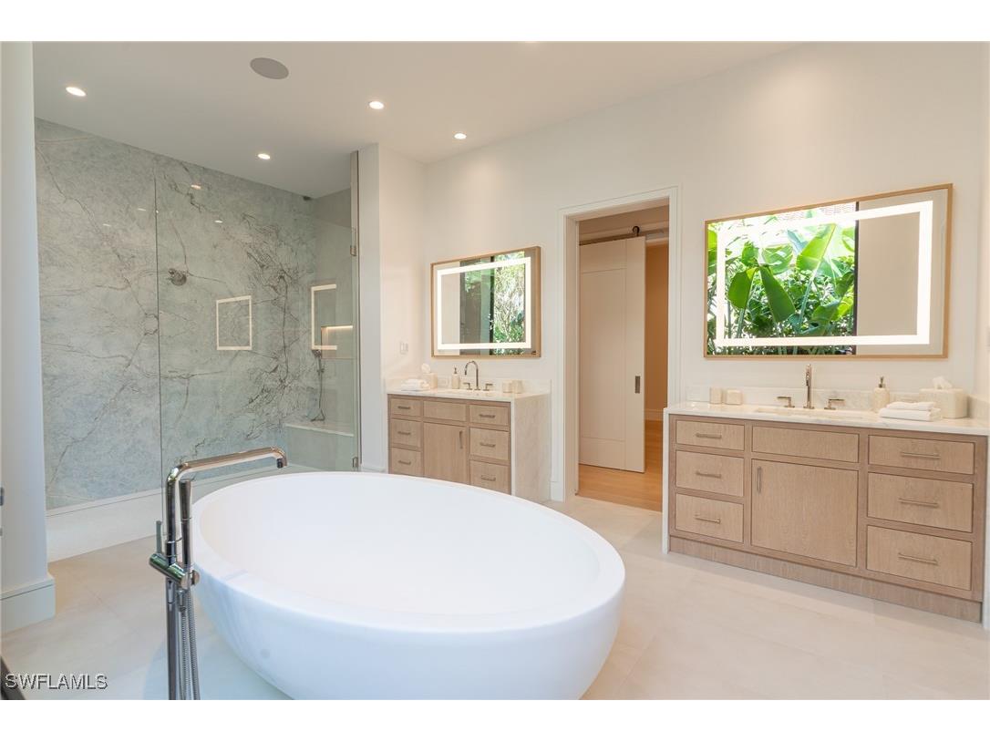 777 Broad Court S Naples FL 34102 225080227 image13