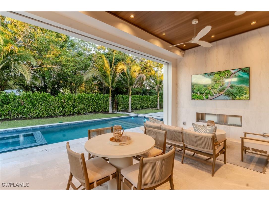 777 Broad Court S Naples FL 34102 225080227 image17