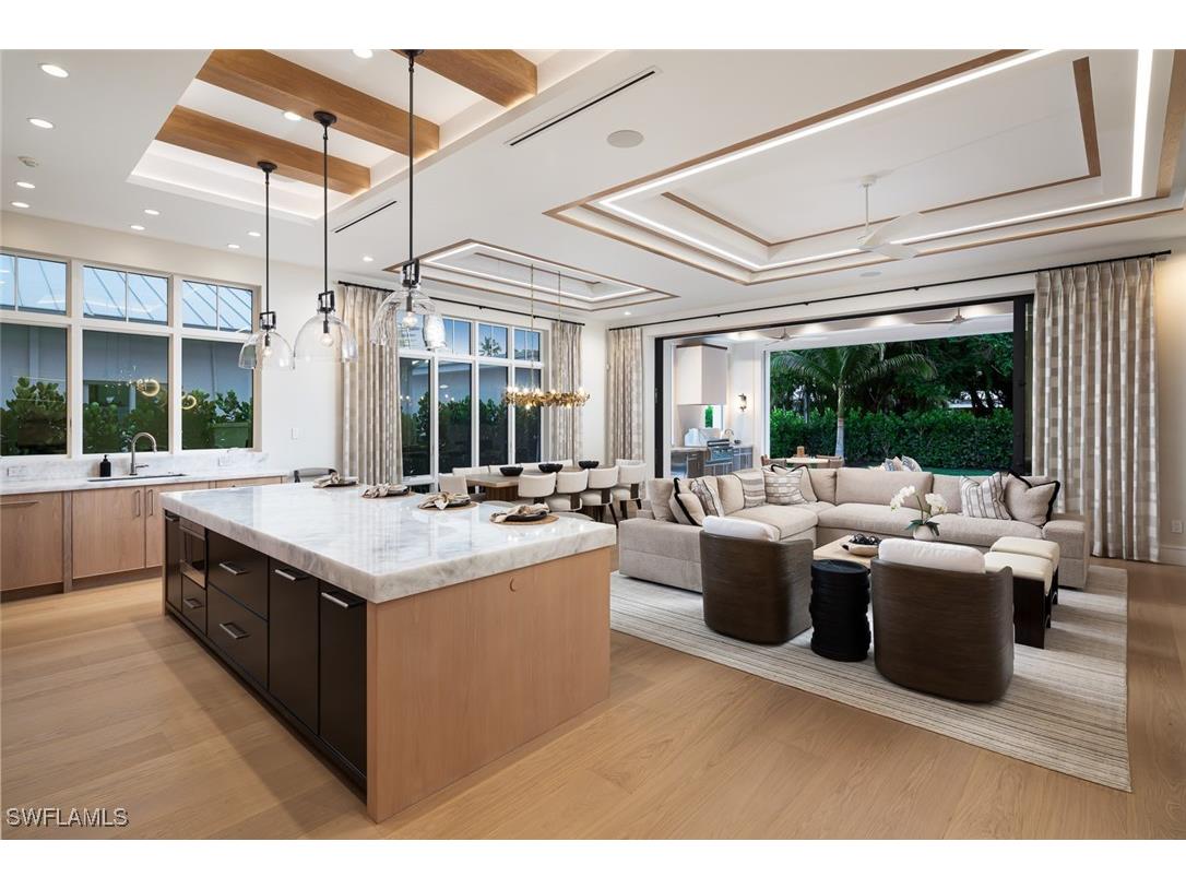 777 Broad Court S Naples FL 34102 225080227 image2