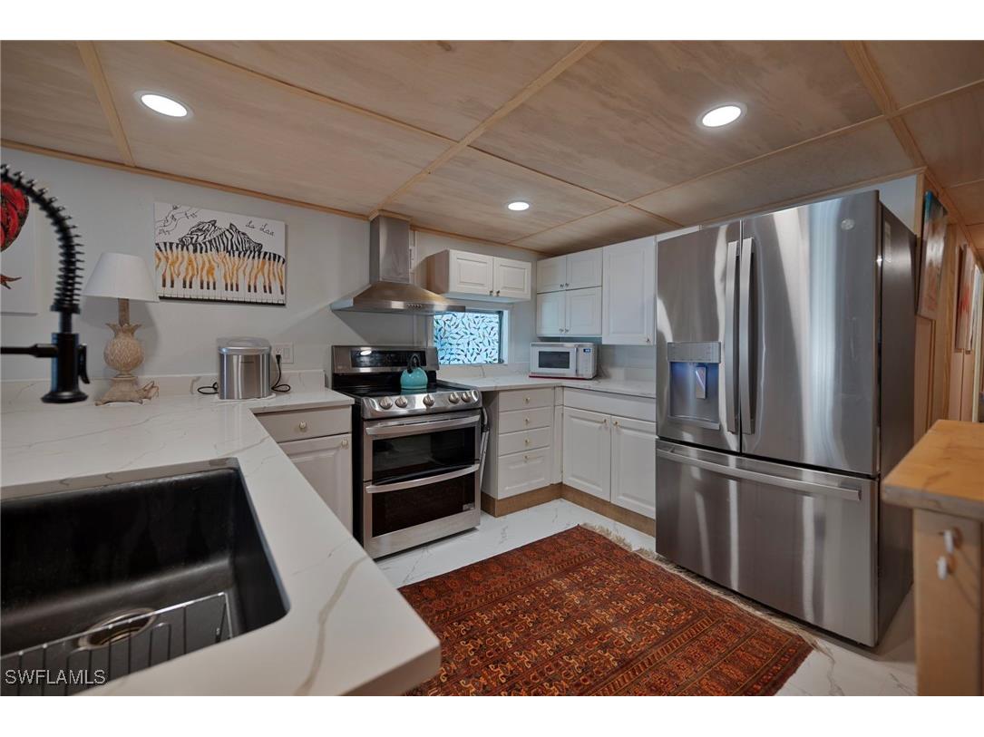 777 Walkerbilt Road #34 Naples FL 34110 225074263 image8