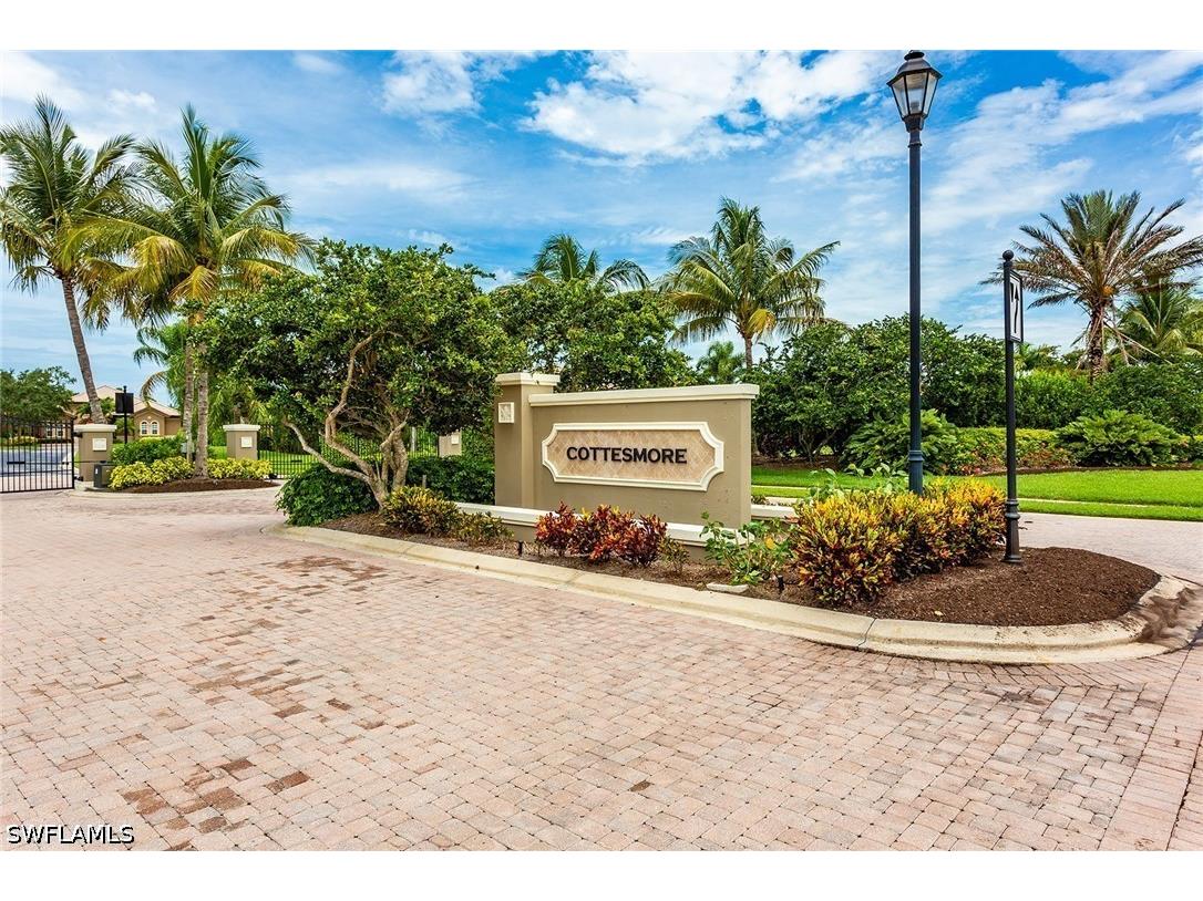 7771 Cottesmore Drive Naples FL 34113 226015867 image2