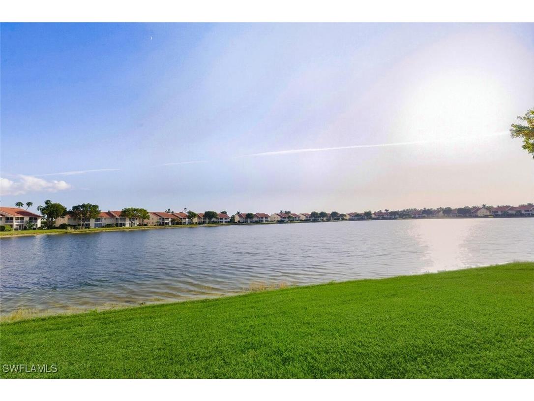 7772 Emerald Circle #101 Naples FL 34109 225081456 image13