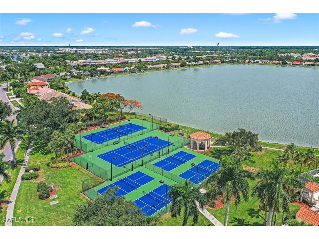 7772 Emerald Circle #101 Naples FL 34109 225081456 image31