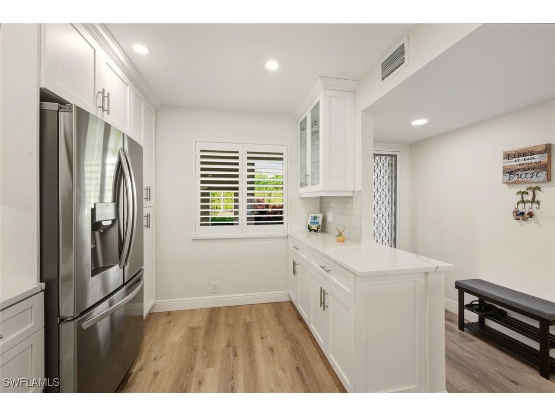 7772 Emerald Circle #101 Naples FL 34109 225081456 image6