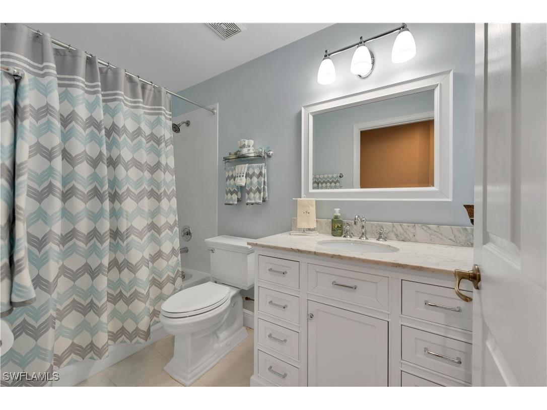 7774 Gardner Drive #101 Naples FL 34109 225069502 image14