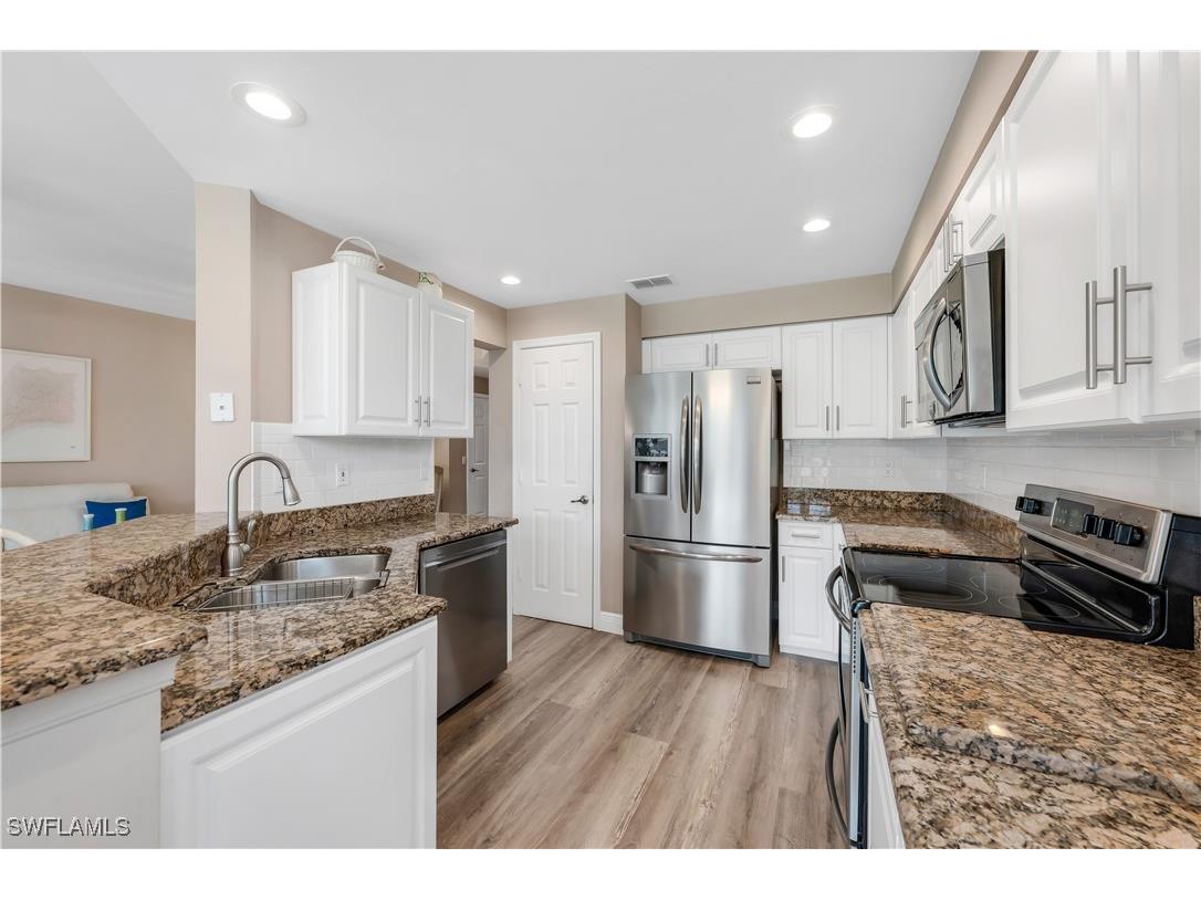 7774 Gardner Drive #101 Naples FL 34109 225069502 image4