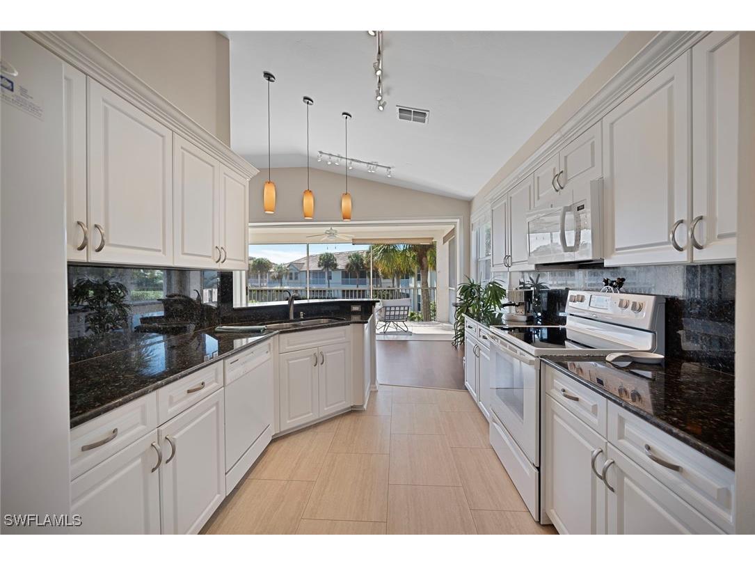 7774 Gardner Drive #202 Naples FL 34109 225069067 image1