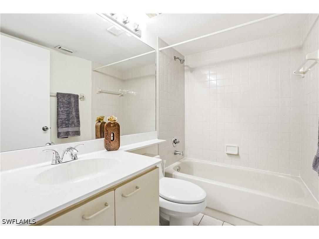 7774 Jewel Lane #102 Naples FL 34109 226021817 image24