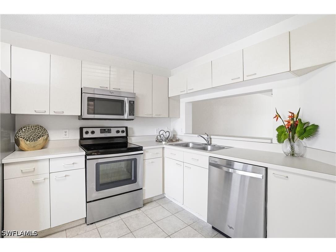 7774 Jewel Lane #102 Naples FL 34109 226021817 image8