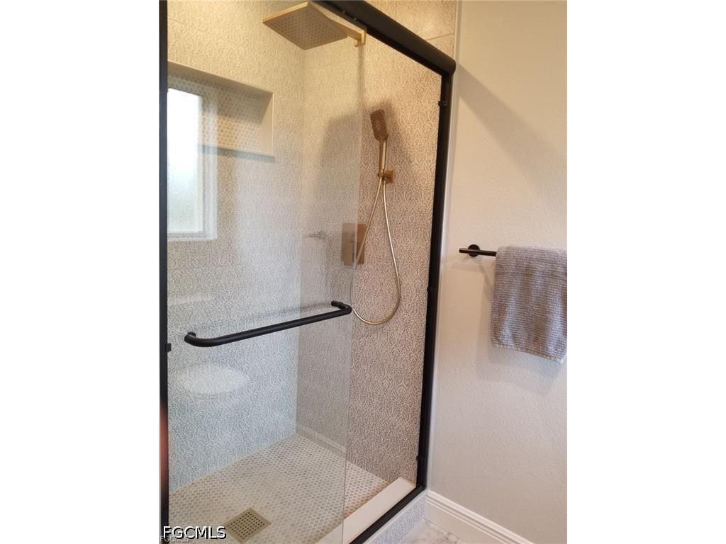 7774 Jewel Lane #201 Naples FL 34109 2026016294 image14
