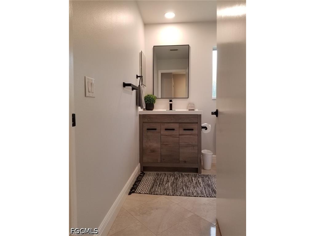 7774 Jewel Lane #201 Naples FL 34109 2026016294 image18