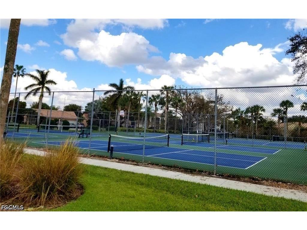7774 Jewel Lane #201 Naples FL 34109 2026016294 image26
