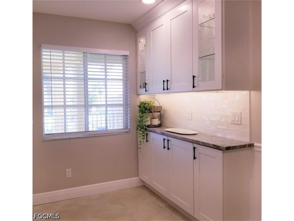 7774 Jewel Lane #201 Naples FL 34109 2026016294 image4