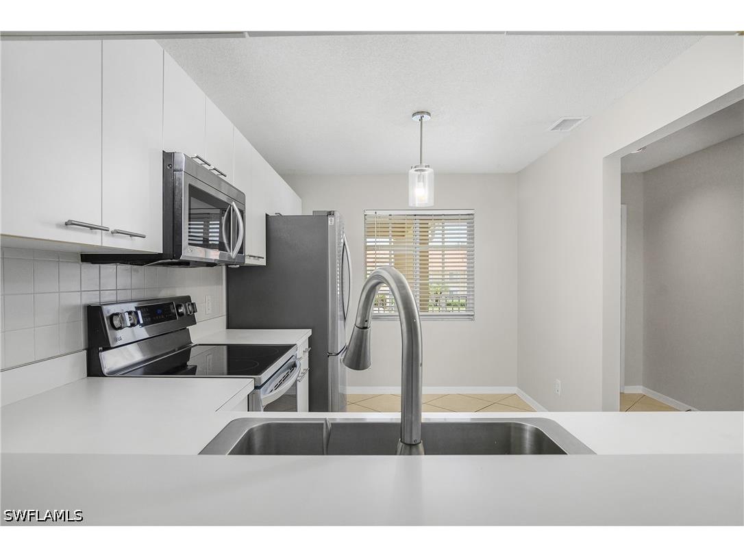 7774 Jewel Lane #203 Naples FL 34109 226013056 image10