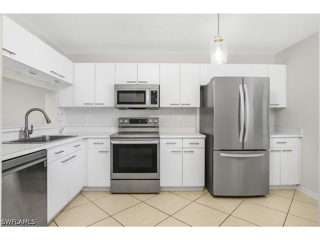 7774 Jewel Lane #203 Naples FL 34109 226013056 image9