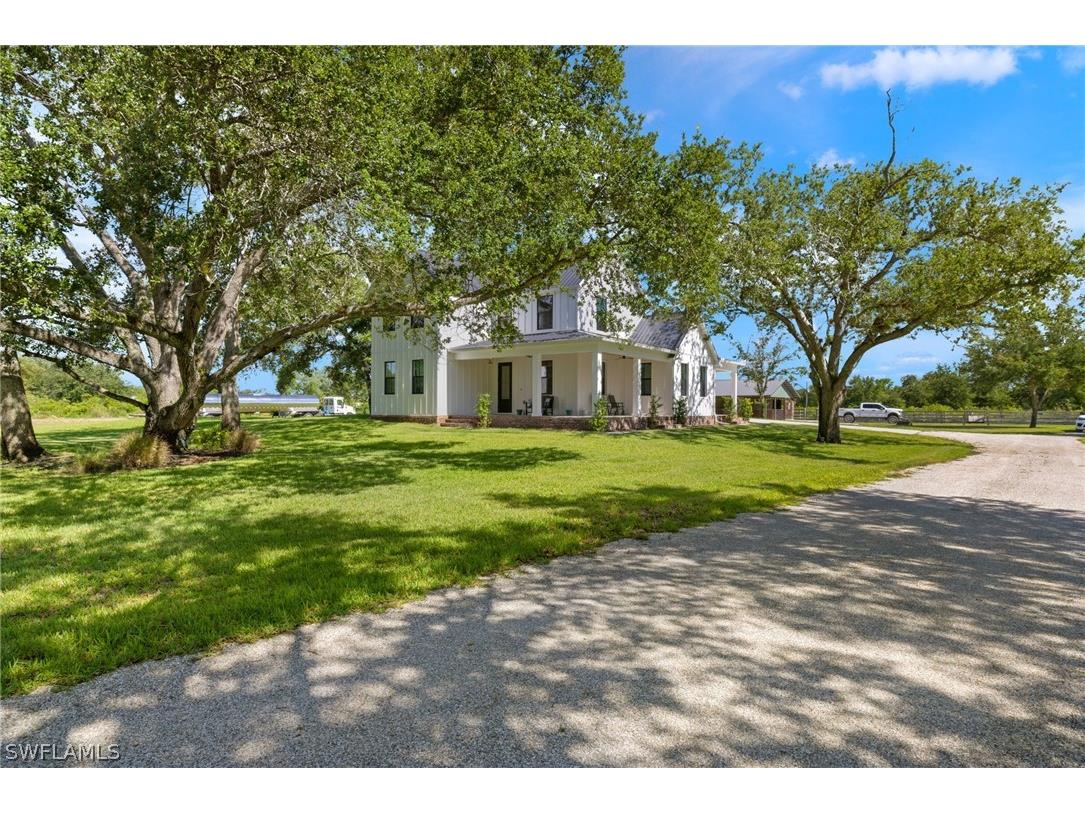 7778 21st Place Labelle FL 33935 224061271 image1