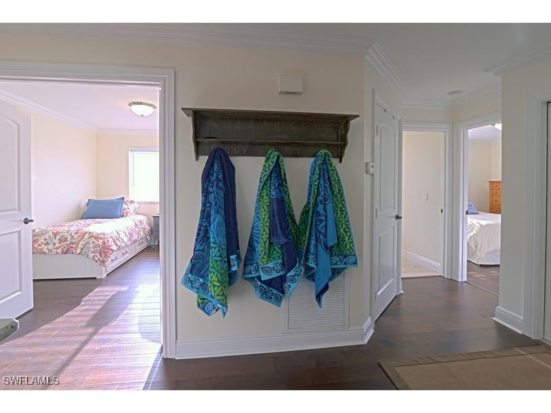 7778 Emerald Circle #204 Naples FL 34109 225061233 image3