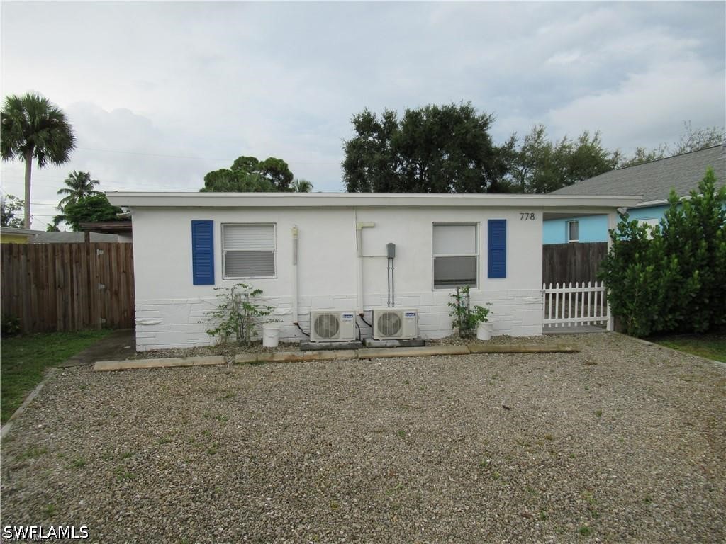 778 107th Avenue N #B Naples FL 34108 226019048 image1