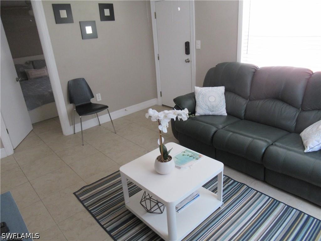 778 107th Avenue N #B Naples FL 34108 226019048 image4