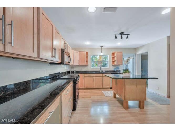 778 Broad Court S Naples FL 34102 225074548 image16