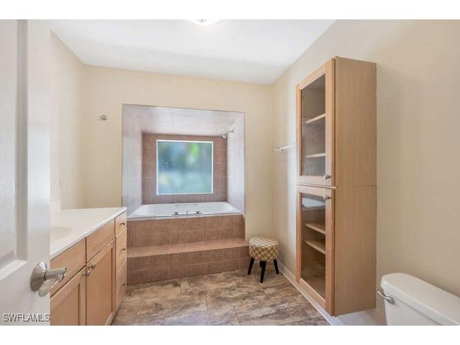 778 Broad Court S Naples FL 34102 225074548 image18