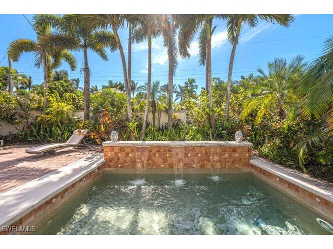 778 Broad Court S Naples FL 34102 225074548 image30