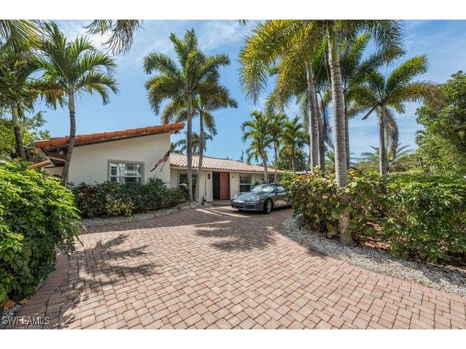 778 Broad Court S Naples FL 34102 226003909 image3