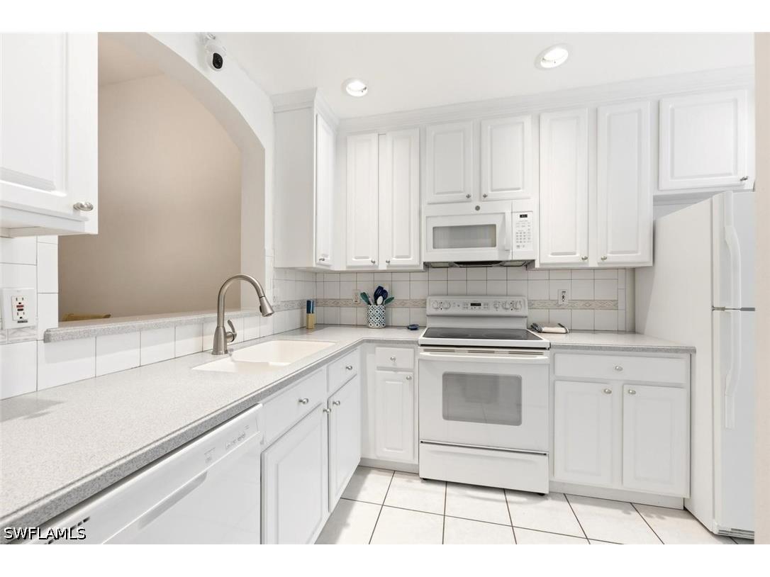 7780 Woodbrook Circle #2703 Naples FL 34104 226021259 image8