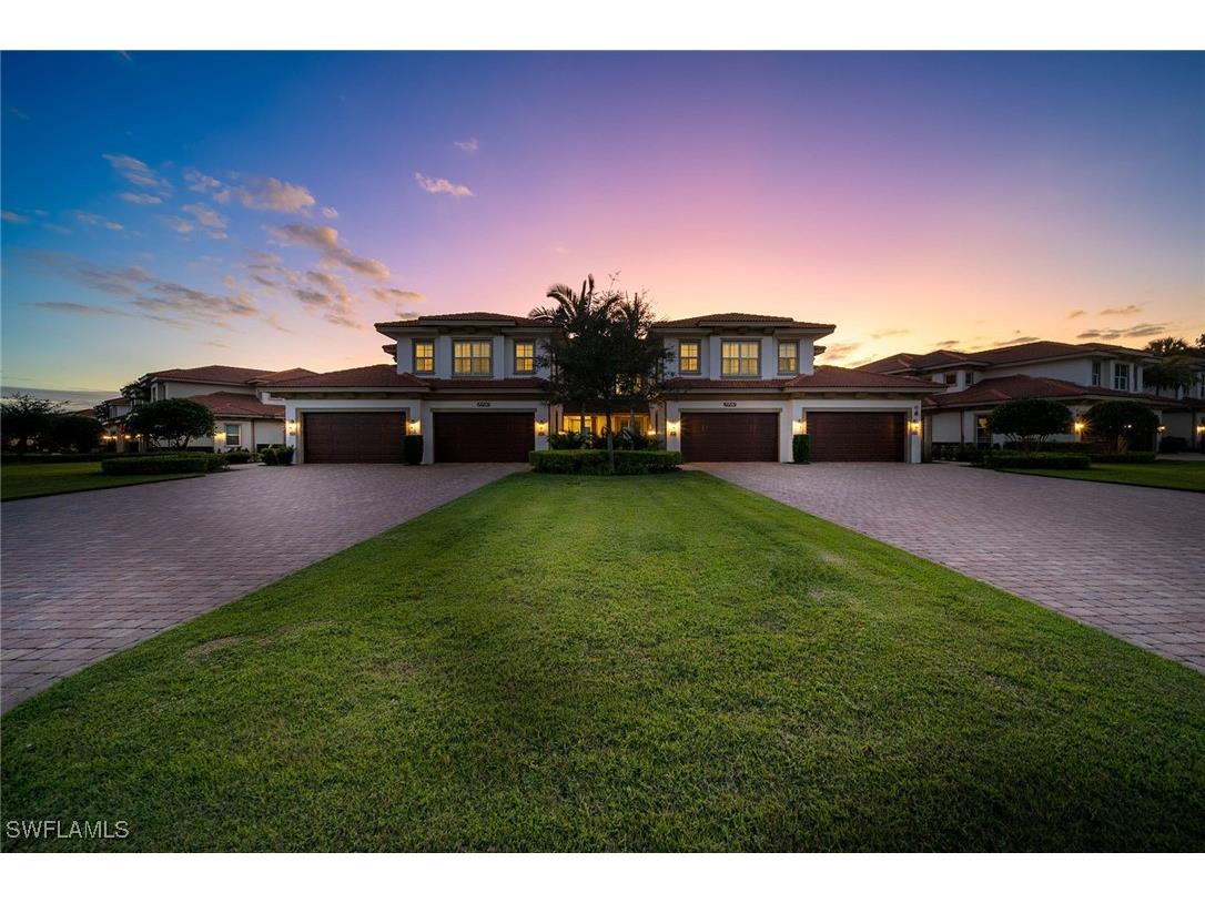 7781 Hawthorne Drive #3204 Naples FL 34113 225082787 image1