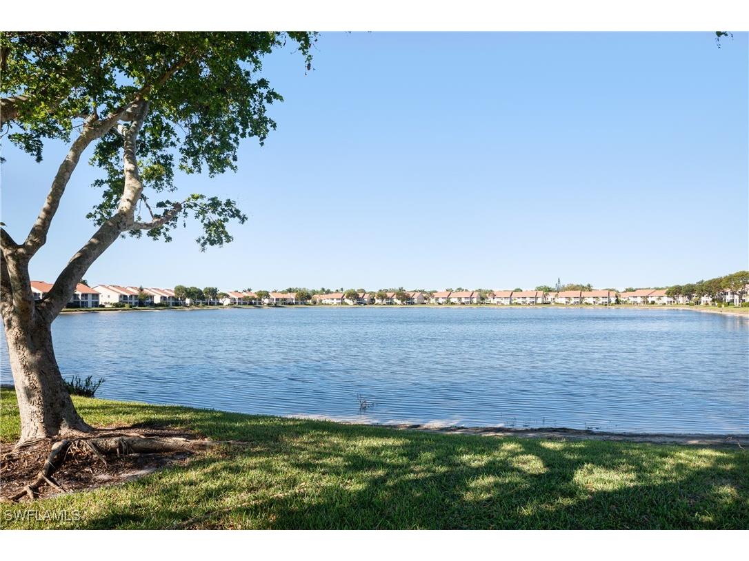 7784 Emerald Circle #204 Naples FL 34109 225027629 image1