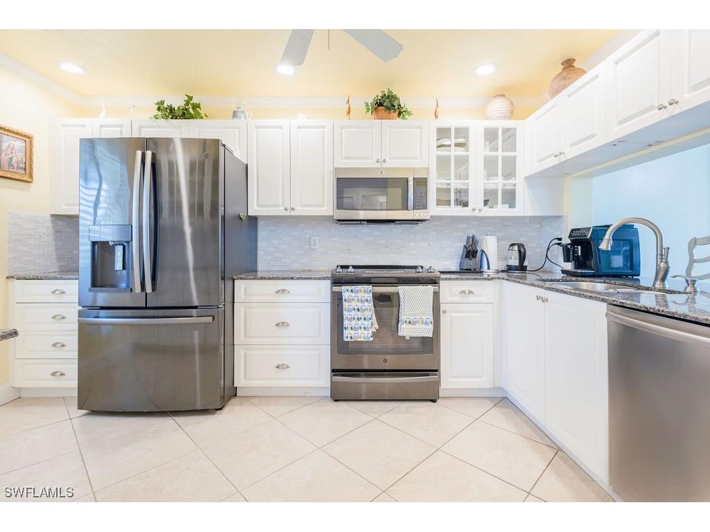 7784 Emerald Circle #O-202 Naples FL 34109 224017261 image1