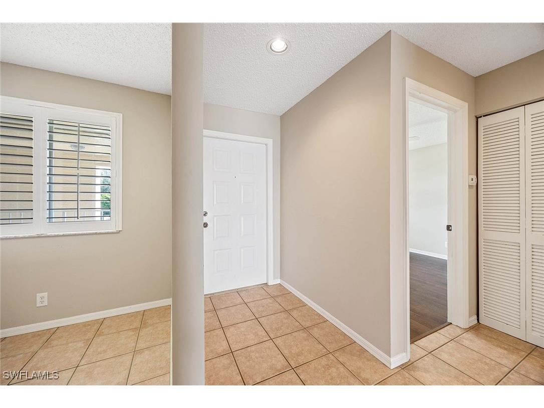 7784 Emerald Circle #O-203 Naples FL 34109 226004162 image5