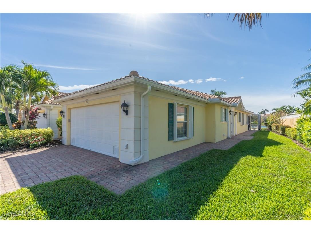 7784 Ionio Court Naples FL 34114 225020079 image1