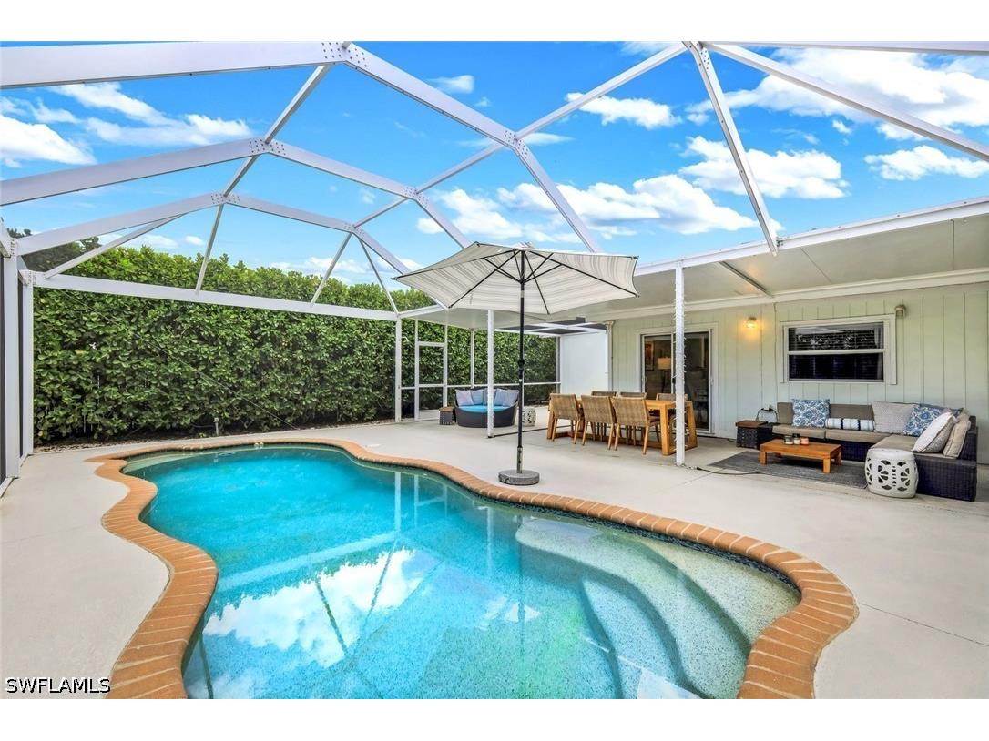 779 98th Avenue N Naples FL 34108 226017189 image1