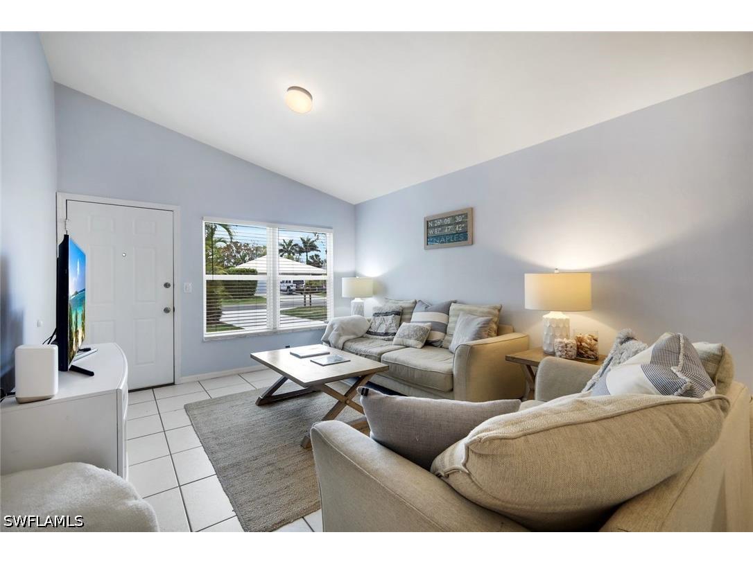 779 98th Avenue N Naples FL 34108 226017189 image4