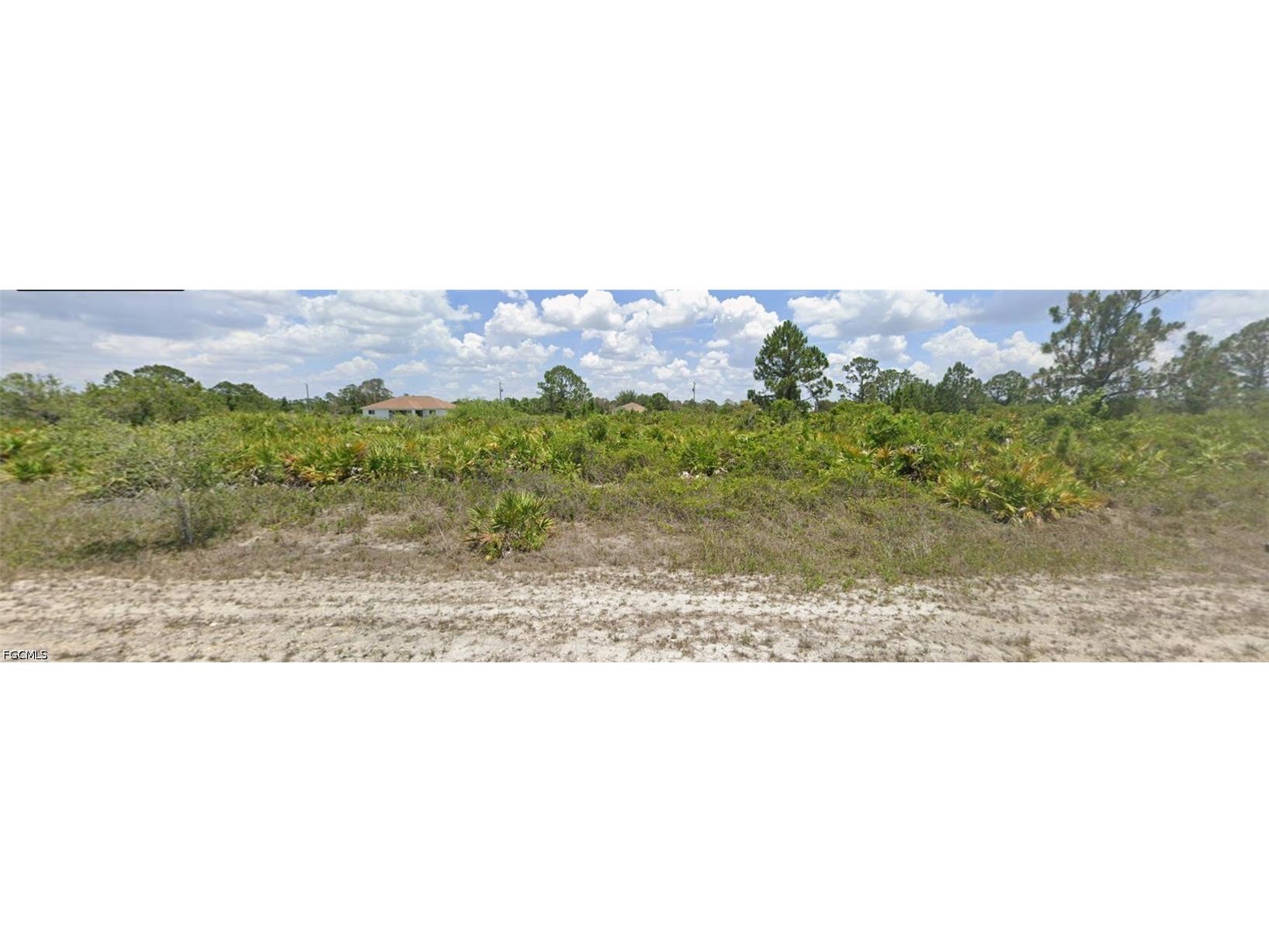 779 Bobolink Avenue Lehigh Acres FL 33974 2026017149 image2