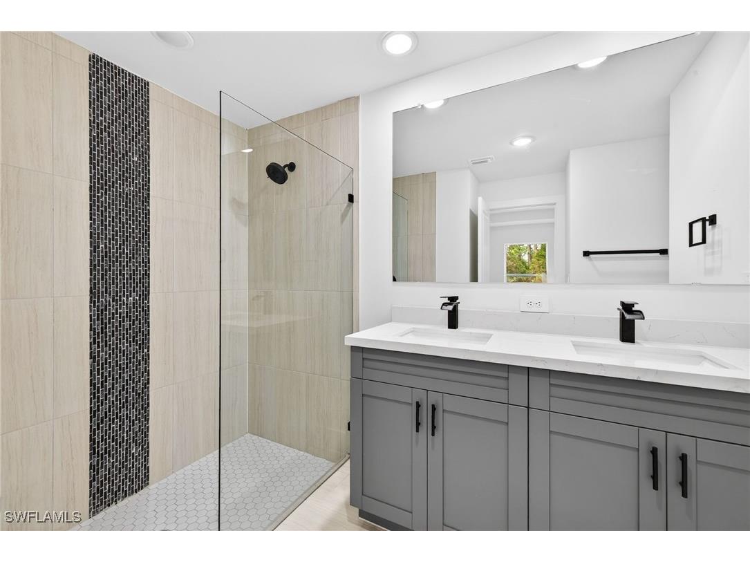 779 Goodrich Avenue S Lehigh Acres FL 33974 226004702 image3