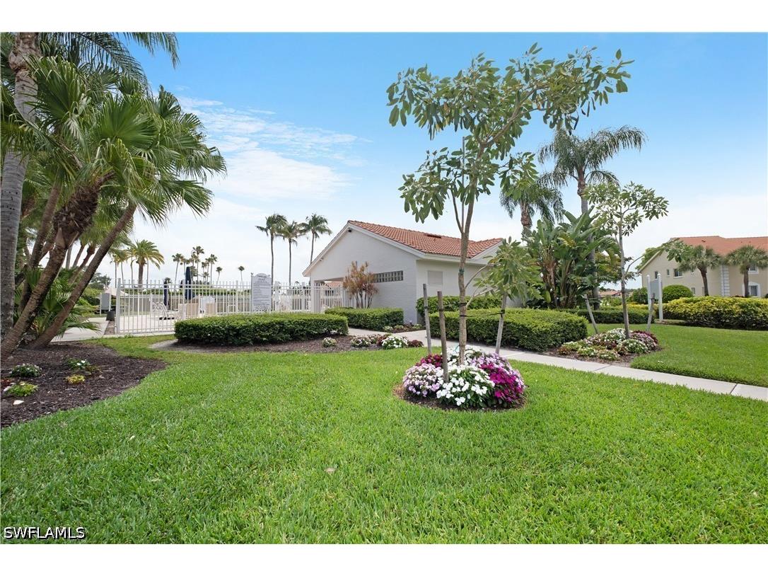 7791 Esmeralda Way #203 Naples FL 34109 226018865 image25