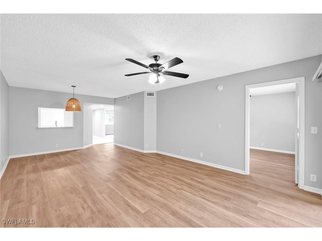 7791 Esmeralda Way #L103 Naples FL 34109 225081467 image15