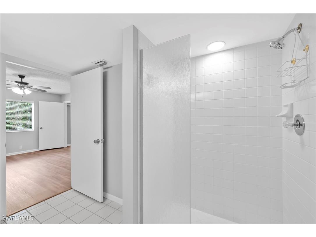 7791 Esmeralda Way #L103 Naples FL 34109 225081467 image22