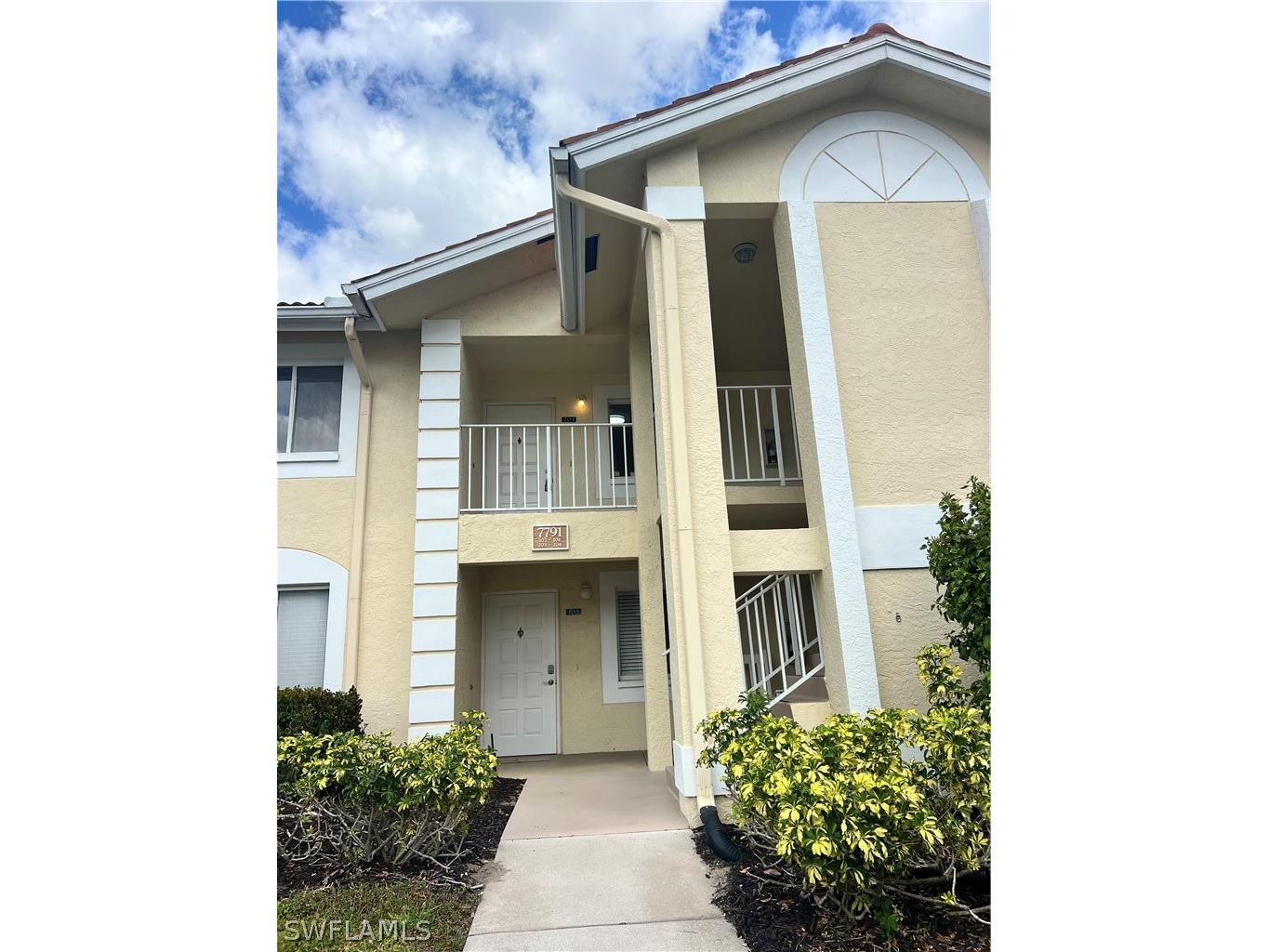 7791 Esmeralda Way #L203 Naples FL 34109 226009924 image1