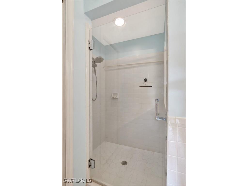 7792 Gardner Drive #102 Naples FL 34109 225078508 image24